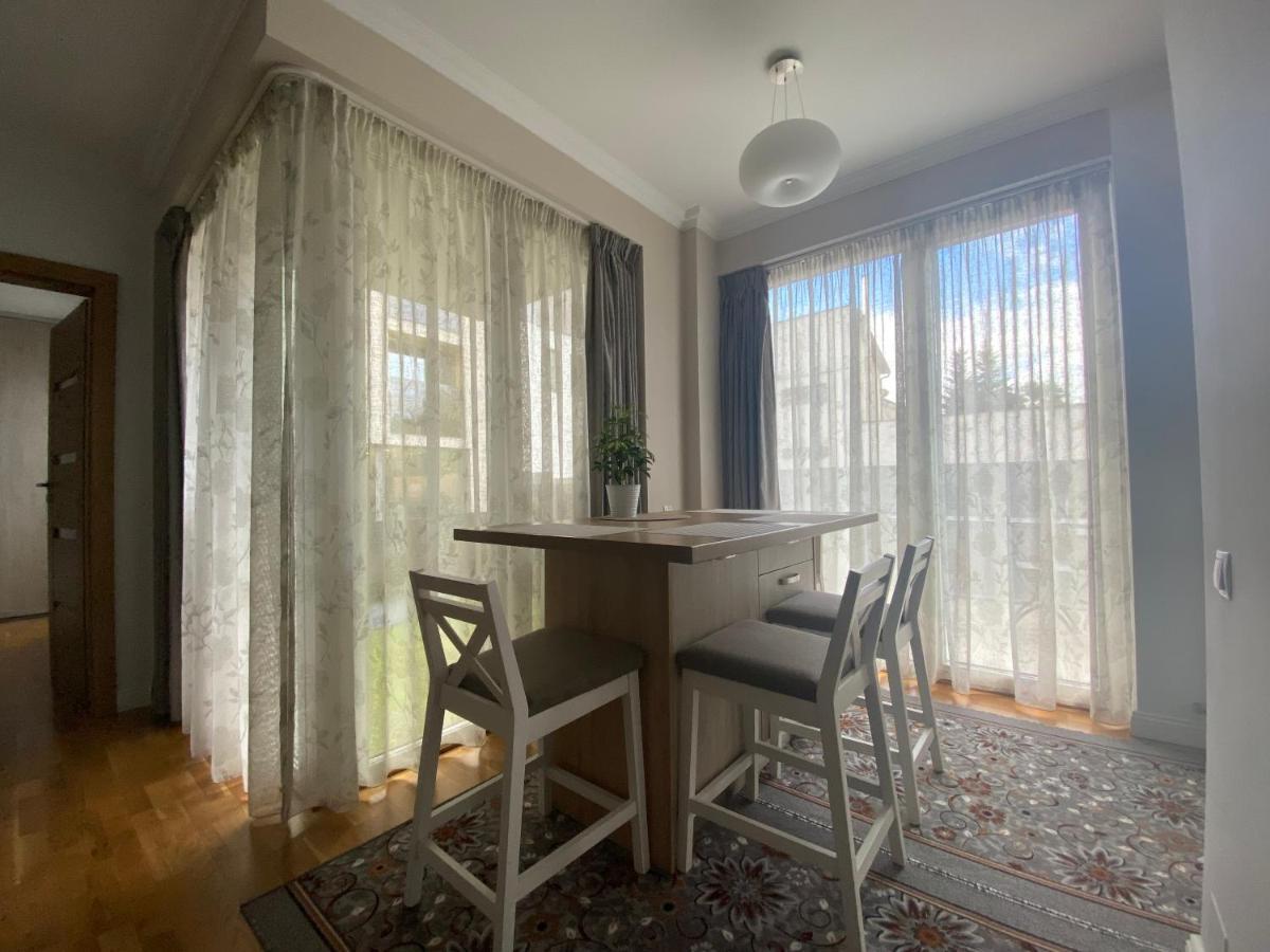 Lunafan Apartment Клуж-Напока Экстерьер фото