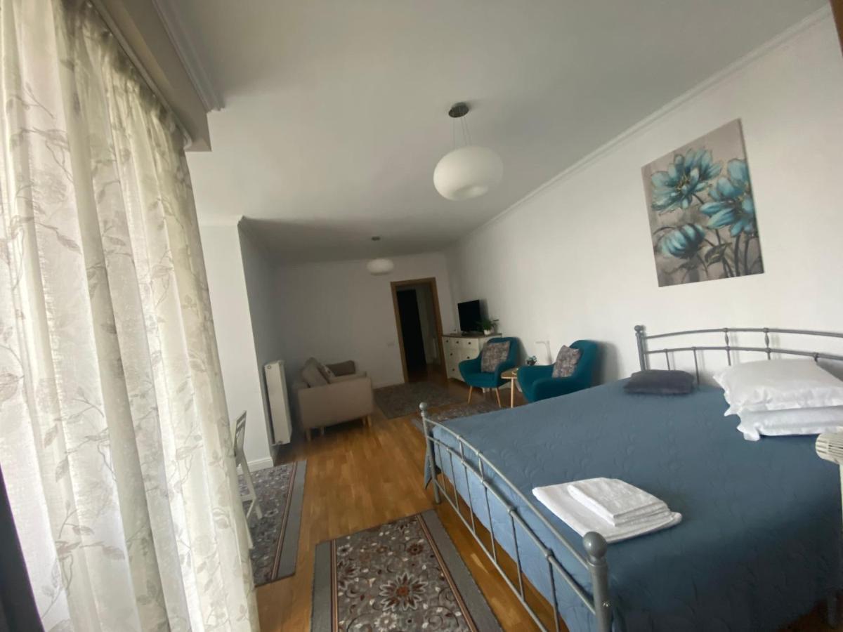Lunafan Apartment Клуж-Напока Экстерьер фото